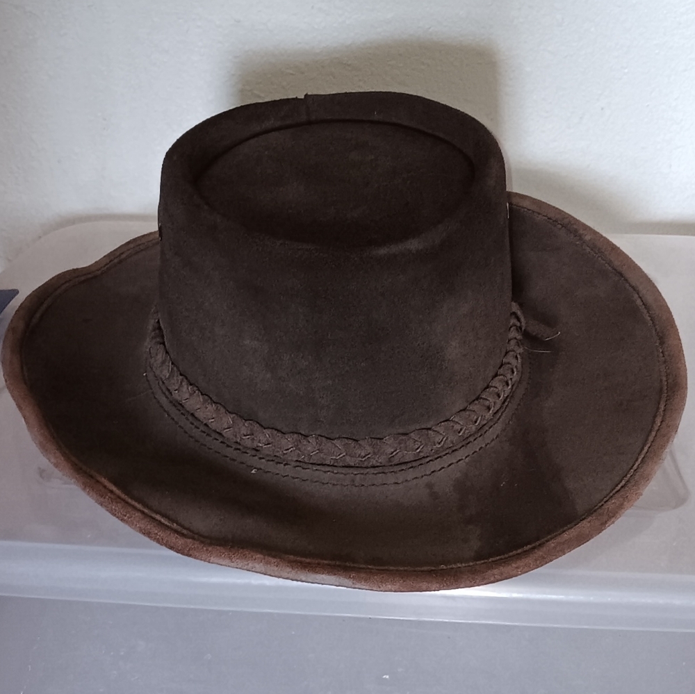 Brown Felt Cowboy Hat with Wide Brim